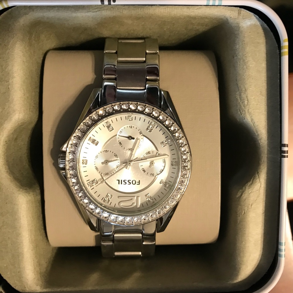 Women’s fossil watch